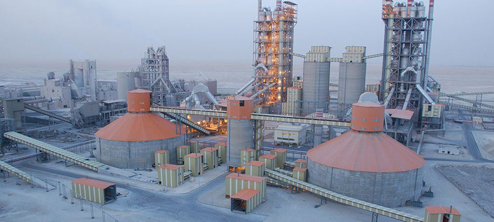 خطين إنتاج أسمنت بطاقة إنتاجية 10000 طن يومياً لشركة CCC في السعودية